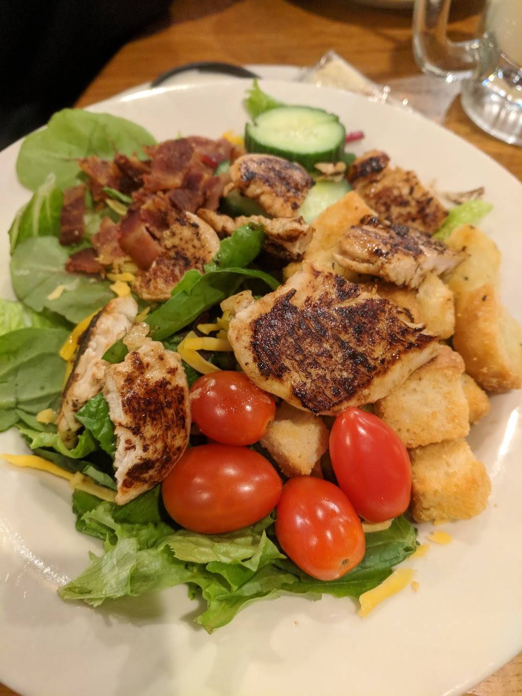 Cracker Barrel Old Country Store | restaurant | 606 S Watson Rd, Buckeye, AZ 85326, USA | 6234740008 OR +1 623-474-0008