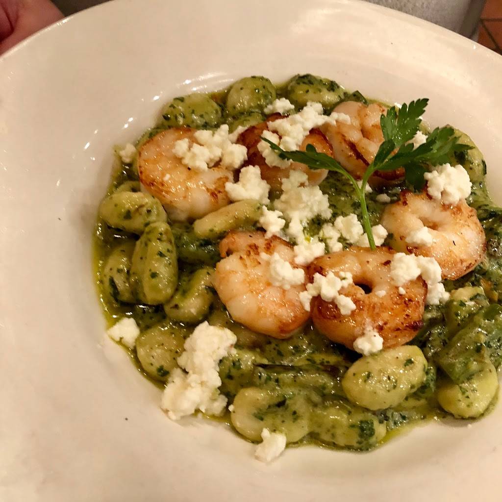 Benvenutos Italian Grill | restaurant | Northside Town Center, 1849 Northport Dr, Madison, WI 53704, USA | 6082411144 OR +1 608-241-1144