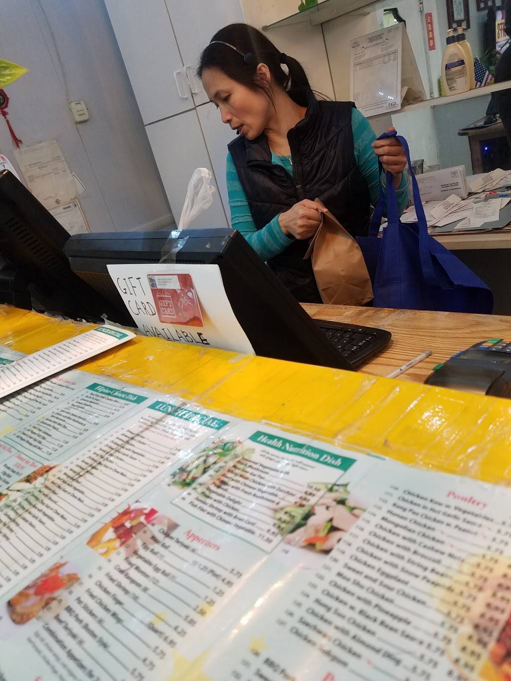 China Star Restaurant | restaurant | 8105 N Milwaukee Ave, Niles, IL 60714, USA | 8479661145 OR +1 847-966-1145