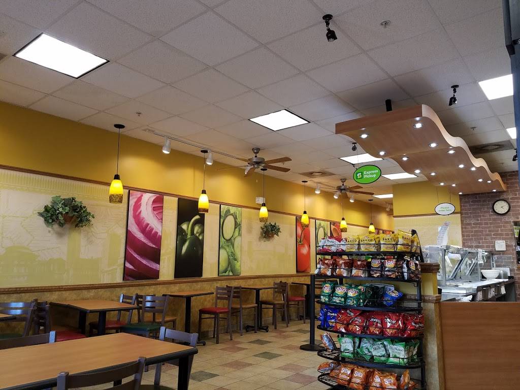 Subway | restaurant | 428 Del Prado Blvd N, Cape Coral, FL 33909, USA | 2395735101 OR +1 239-573-5101