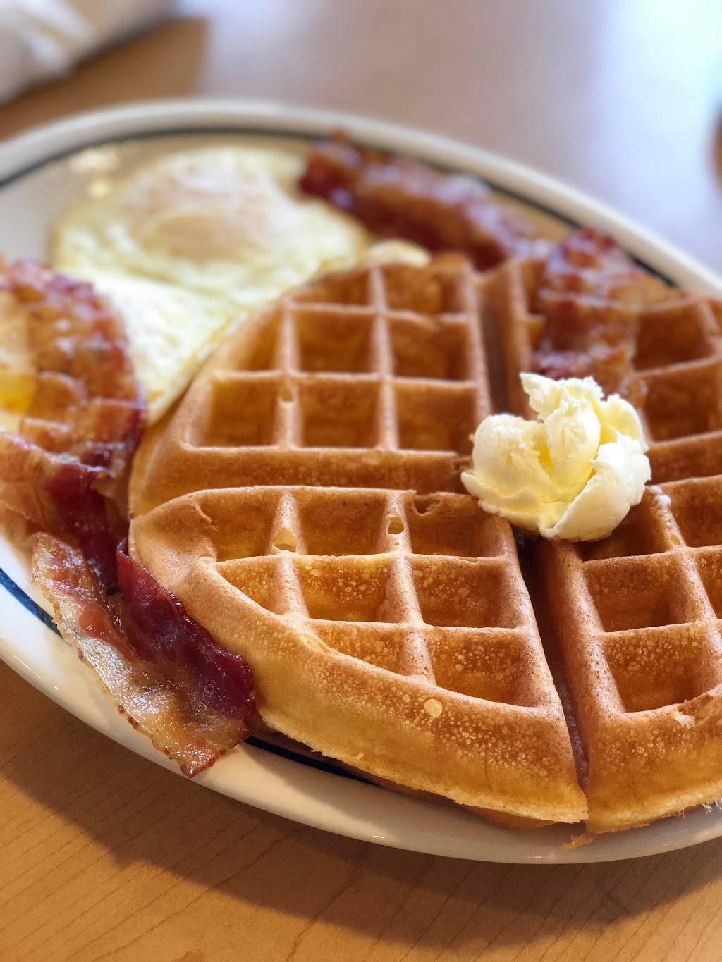 IHOP | restaurant | 1740 E Edinger Ave, Santa Ana, CA 92705, USA | 7142587127 OR +1 714-258-7127