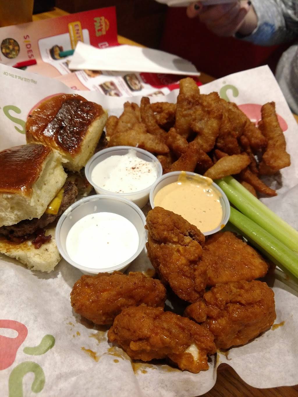 Chilis Grill & Bar | meal takeaway | 500 S St W, Raynham, MA 02767, USA | 5088246536 OR +1 508-824-6536