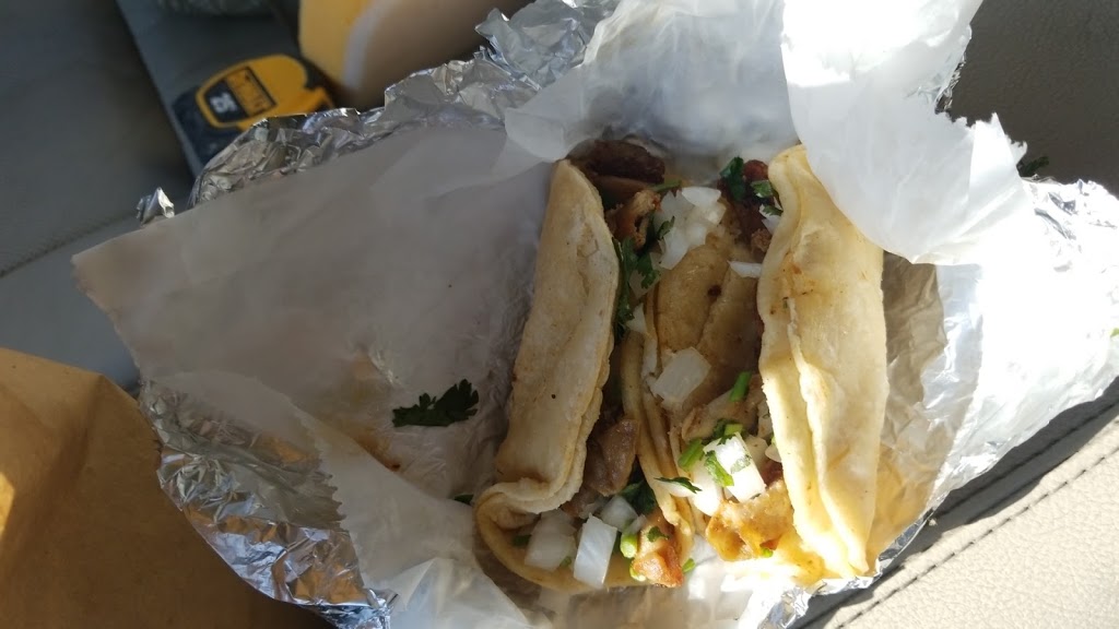 La Momia Tacos | restaurant | 1100 Nebraska St, Sioux City, IA 51105, USA | 7122244721 OR +1 712-224-4721