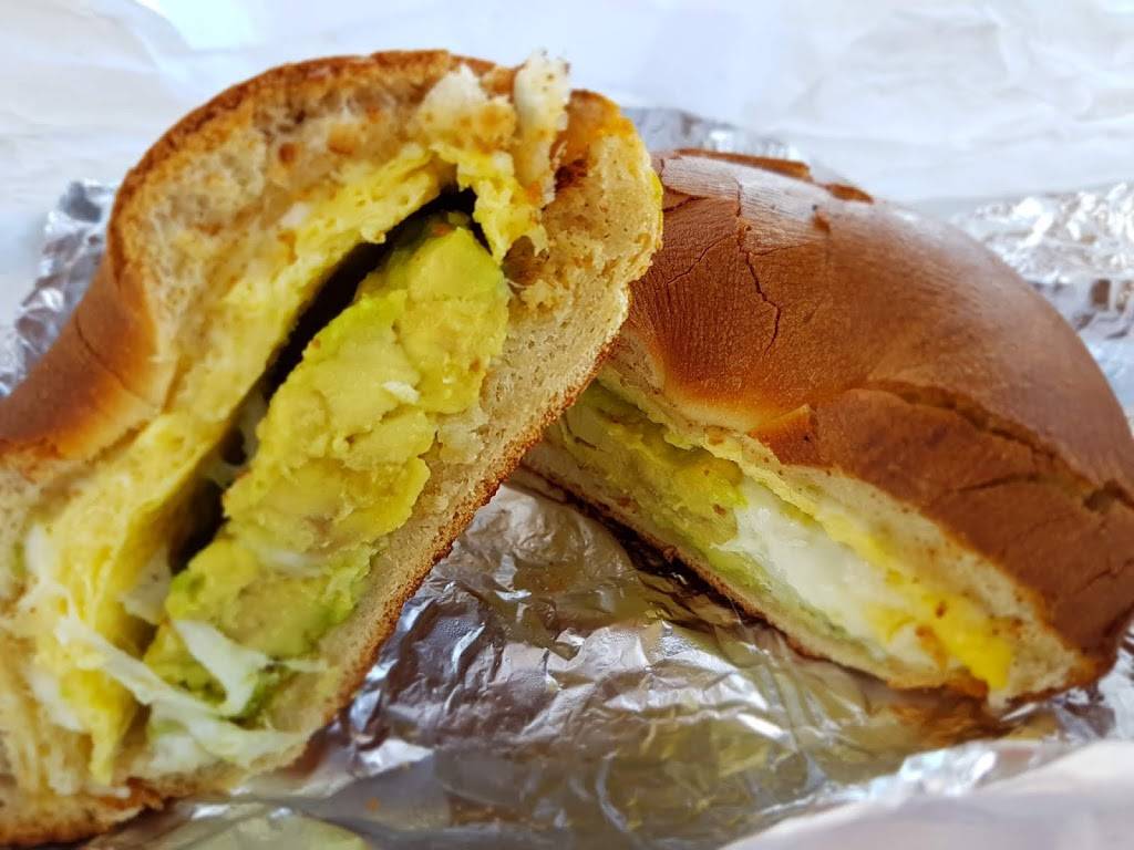 Rogers Deli & Donuts | bakery | 295 E Middlefield Rd, Mountain View, CA 94043, USA | 6509652204 OR +1 650-965-2204