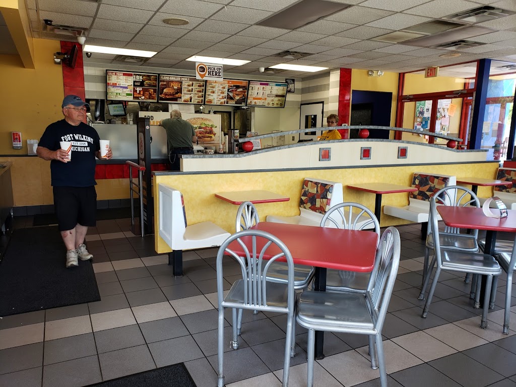 Burger King | restaurant | 330 L Anse Ave, LAnse, MI 49946, USA | 9065244700 OR +1 906-524-4700