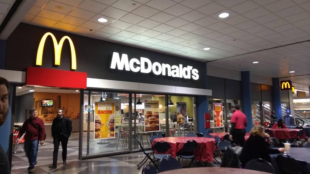 McDonalds | cafe | 2301 S Lake Shore Dr, Chicago, IL 60616, USA | 3123280682 OR +1 312-328-0682