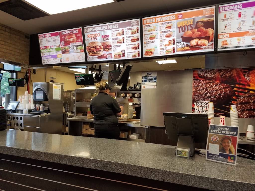 Burger King | restaurant | 10894 New Haven Rd, Harrison, OH 45030, USA | 5133670609 OR +1 513-367-0609