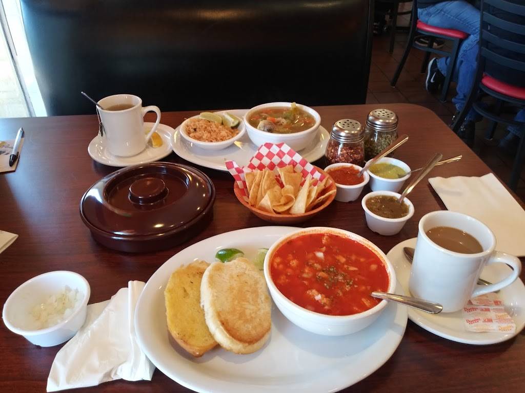 Del Paso Mexican Restaurant | restaurant | 3143 Lee Trevino Dr, El Paso, TX 79936, USA | 9153000273 OR +1 915-300-0273