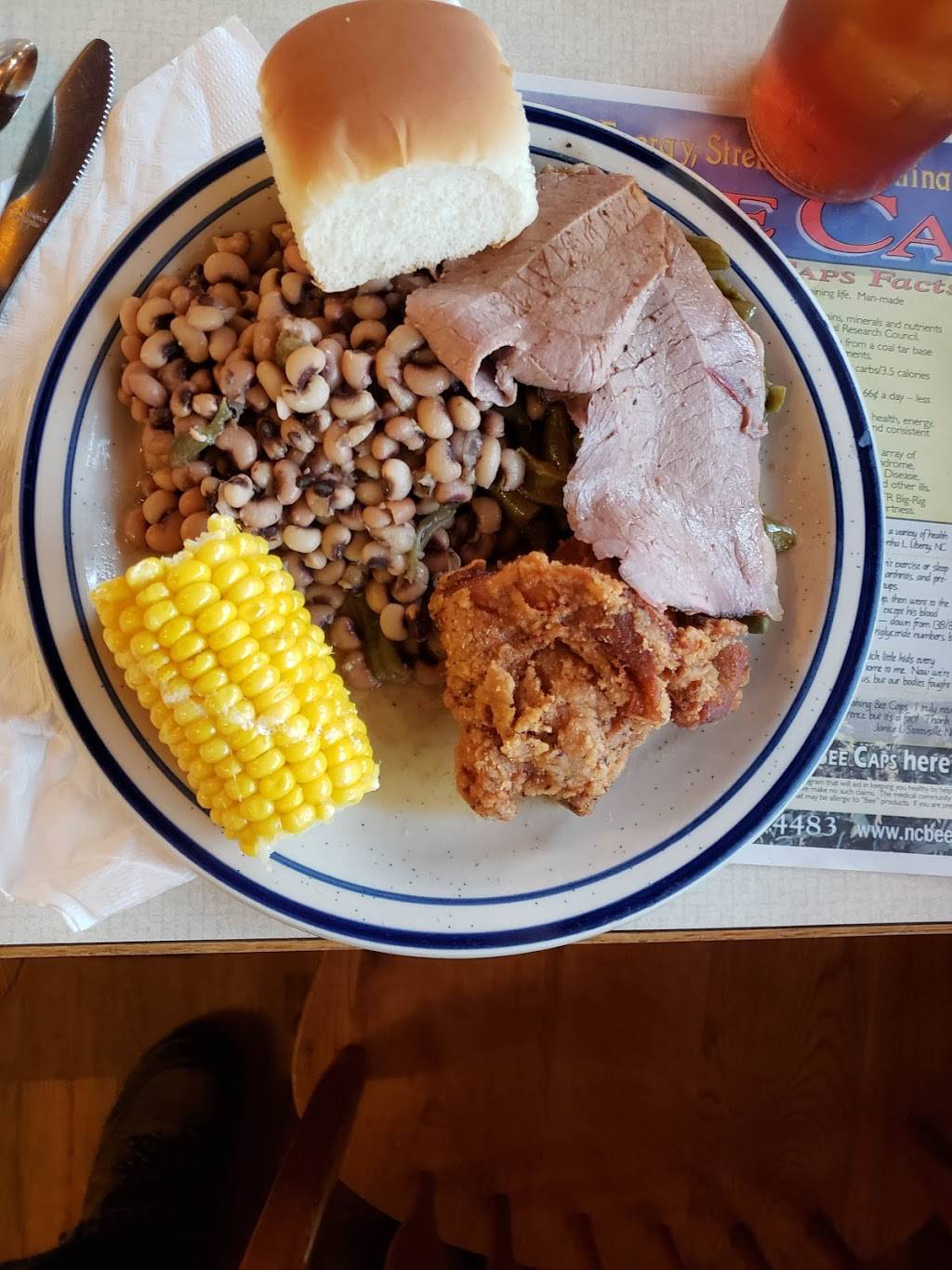 Grannys Kitchen | restaurant | 1098 Paint Town Rd, Cherokee, NC 28719, USA | 8284975010 OR +1 828-497-5010