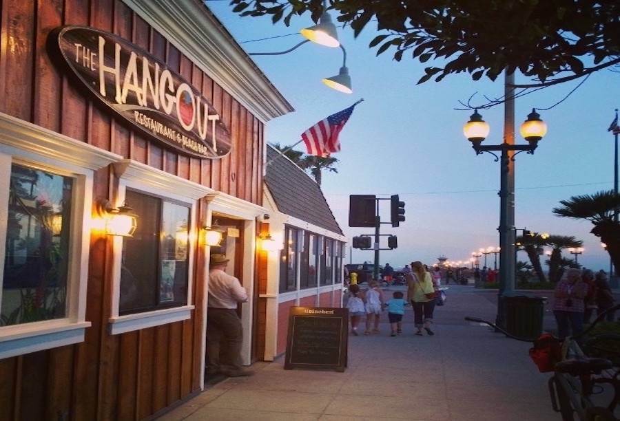 The Hangout Restaurant & Beach Bar | restaurant | 901 Ocean Ave, Seal Beach, CA 90740, USA | 5624314888 OR +1 562-431-4888