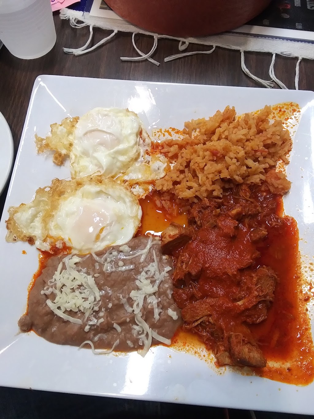 Hacienda Villalobos Mexican Grill | restaurant | 424 Isleta Blvd SW, Albuquerque, NM 87105, USA | 5055541668 OR +1 505-554-1668