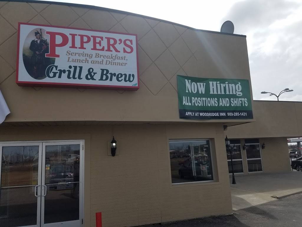 Pipers Grill & Brew | restaurant | 7990 N Alger Rd, Alma, MI 48801, USA | 9892859108 OR +1 989-285-9108