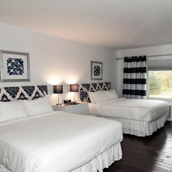 The Inn on Main | restaurant | 200 N Main St, Wolfeboro, NH 03894, USA | 6035691335 OR +1 603-569-1335