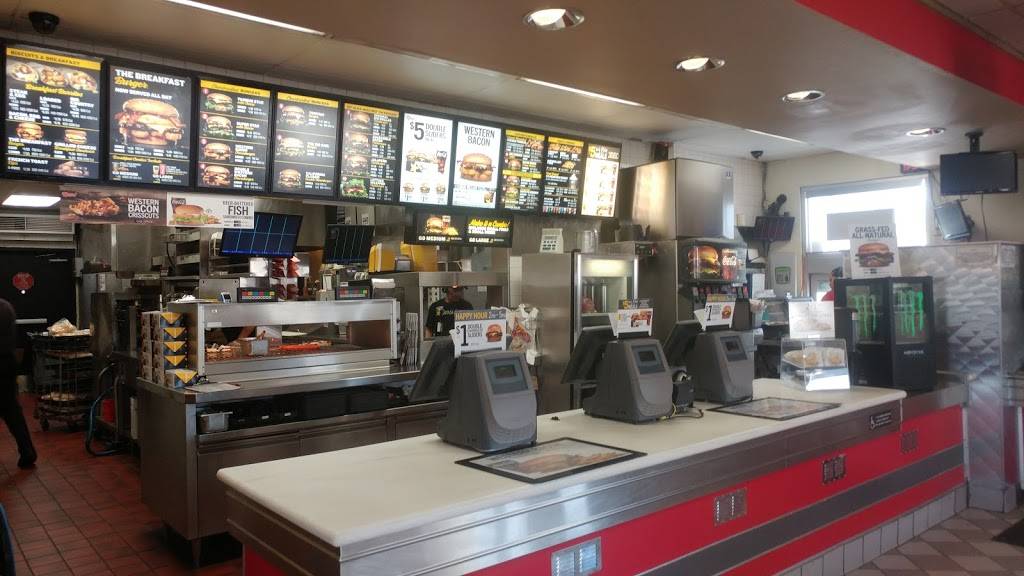 Carls Jr. | restaurant | 40980 California Oaks Rd, Murrieta, CA 92562, USA | 9516778344 OR +1 951-677-8344