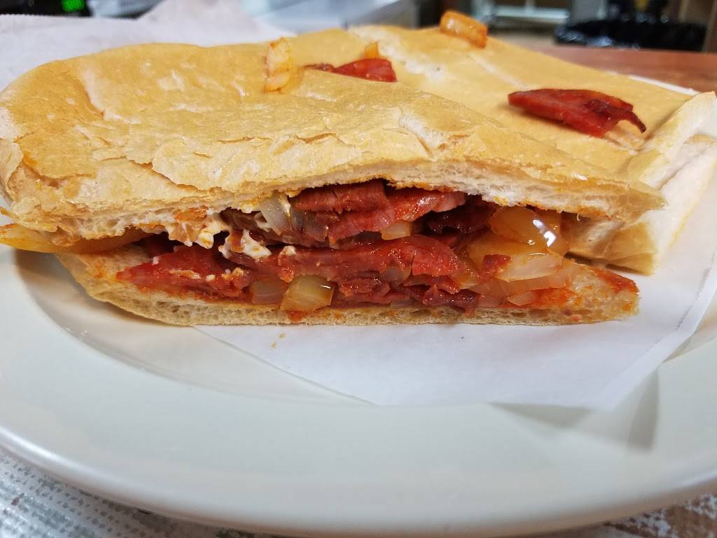 La Nueva Alameda Cafeteria | restaurant | 2400 NW 27th Ave, Miami, FL 33142, USA | 3056380422 OR +1 305-638-0422