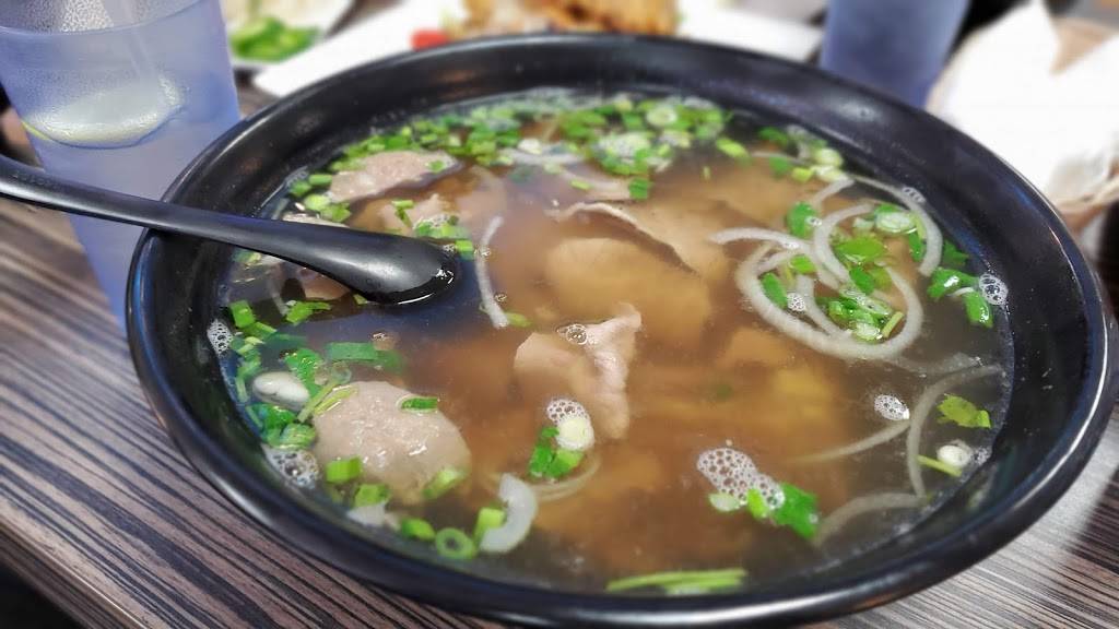 Pho & Grill | restaurant | 873 W Arrow Hwy, San Dimas, CA 91773, USA | 9093948088 OR +1 909-394-8088