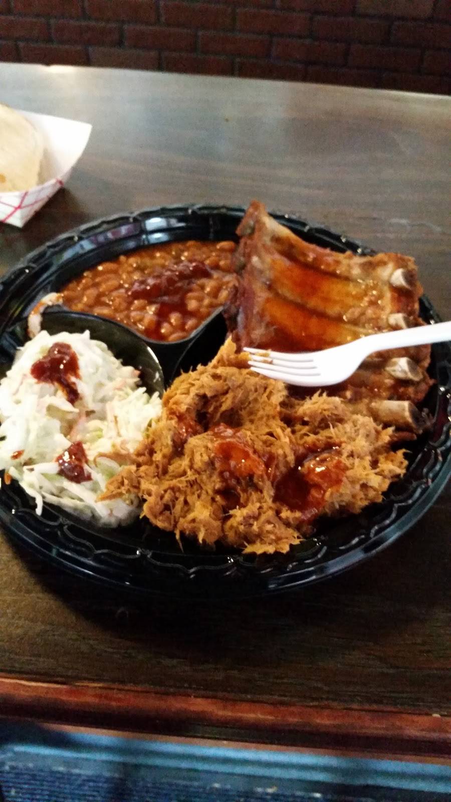 Alexanders BBQ | restaurant | 1126 Westbriar Dr, Richmond, VA 23238, USA | 8047403135 OR +1 804-740-3135