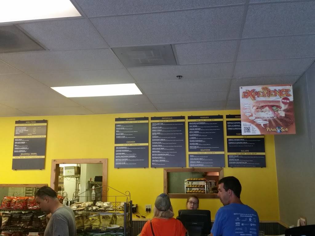 Planet Sub | restaurant | 15157 W 119th St, Olathe, KS 66062, USA | 9133906221 OR +1 913-390-6221