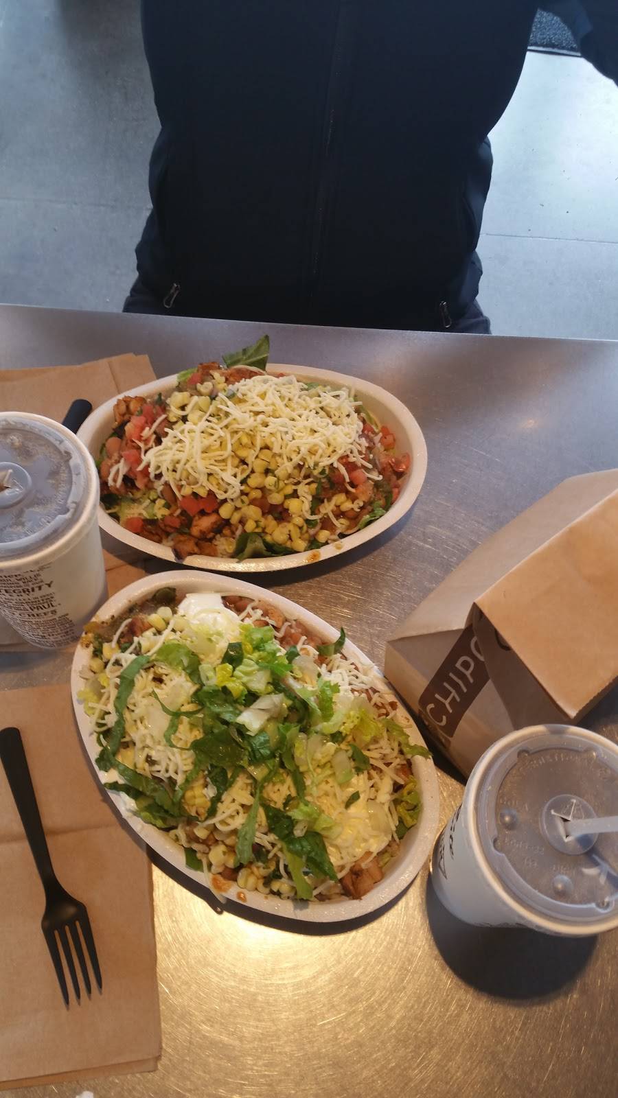 Chipotle Mexican Grill | restaurant | 608 Huntington Dr, Monrovia, CA 91016, USA | 6262393033 OR +1 626-239-3033