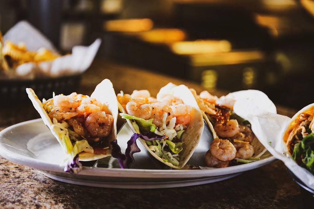 Pirates Patio and Galley | night club | 2 Walnut St, Old Orchard Beach, ME 04064, USA | 2079340031 OR +1 207-934-0031