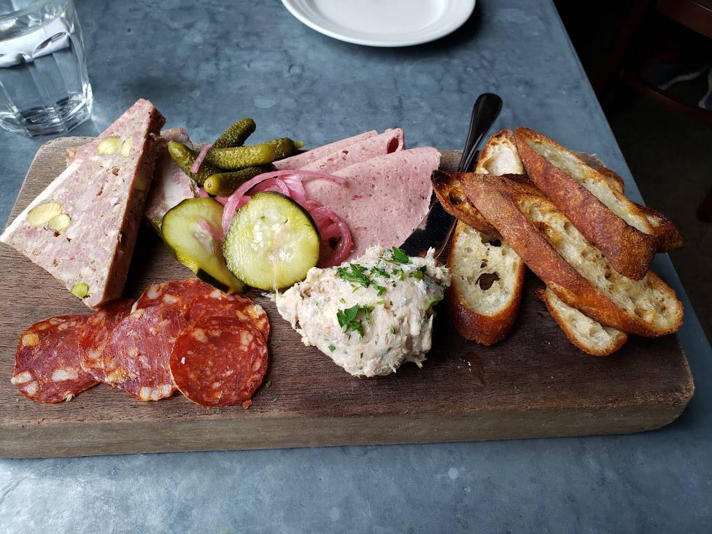 Farmstead at Long Meadow Ranch | cafe | 738 Main St, St Helena, CA 94574, USA | 7079634555 OR +1 707-963-4555