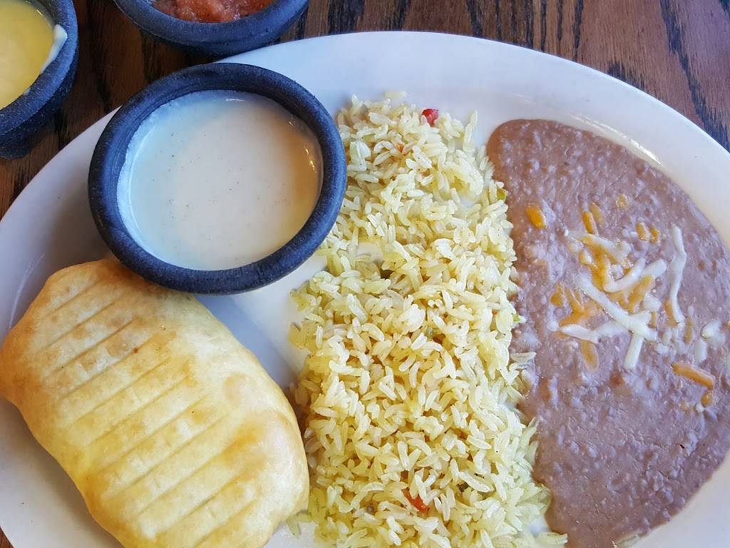 Pecinas Mexican Cafe | restaurant | 316 S Choctaw Ave, El Reno, OK 73036, USA | 4052621909 OR +1 405-262-1909