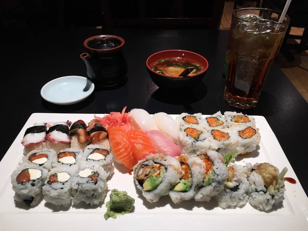 Sushi Sai | restaurant | 123 N Upper Wacker Dr, Chicago, IL 60606, USA | 3123328822 OR +1 312-332-8822