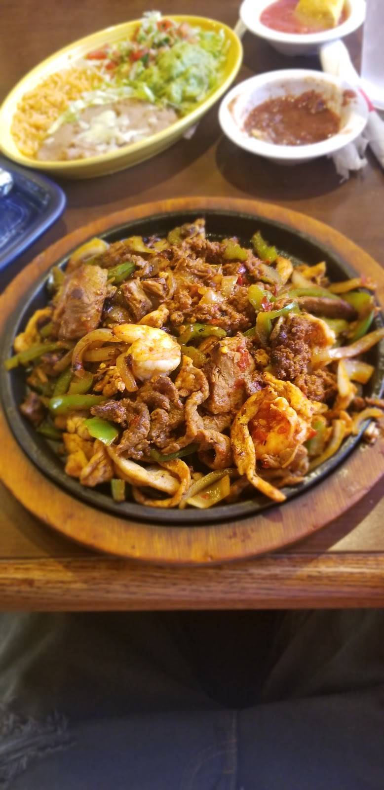 La Hacienda Mexican Restaurant | restaurant | 1025 Eagles Landing Pkwy, Stockbridge, GA 30281, USA | 6785658844 OR +1 678-565-8844