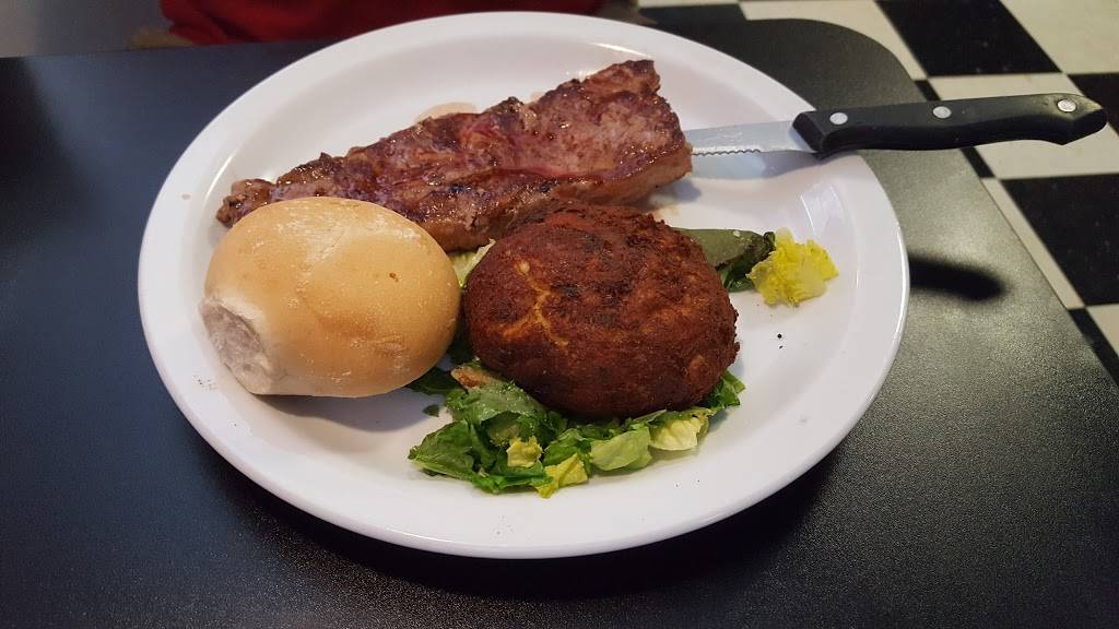 Old Time Diner | restaurant | 1350 W N Blvd, Leesburg, FL 34748, USA | 3528054250 OR +1 352-805-4250