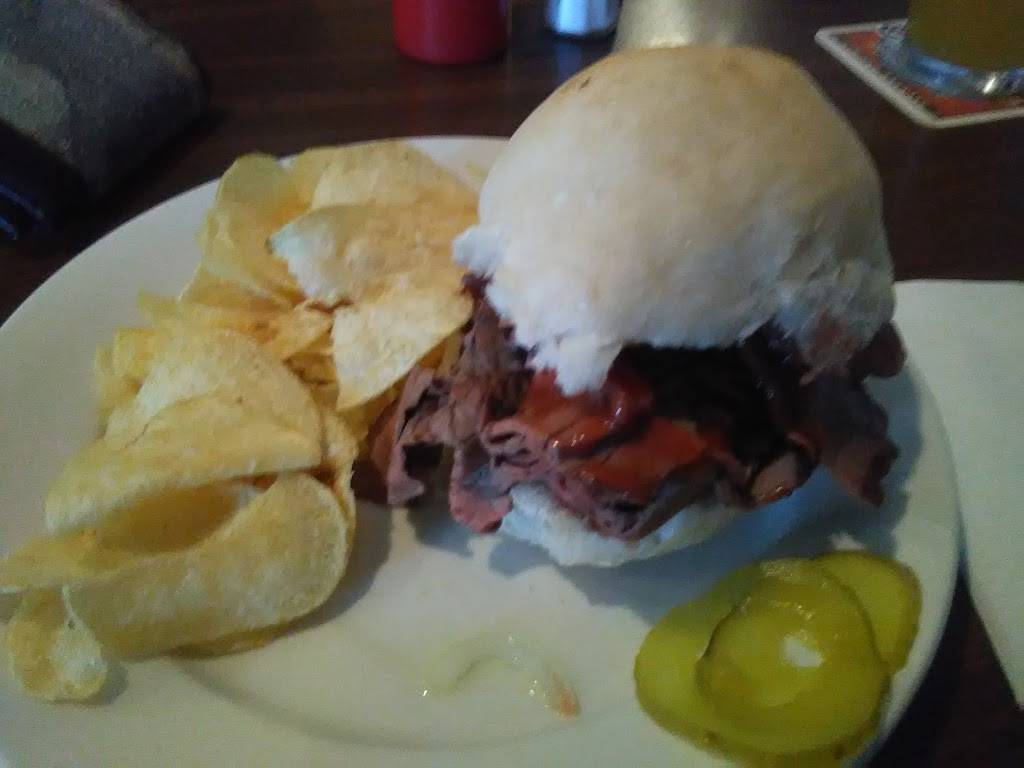 Wargos Restaurant & Tavern | restaurant | 308 E Jarrettsville Rd, Forest Hill, MD 21050, USA | 4108799747 OR +1 410-879-9747