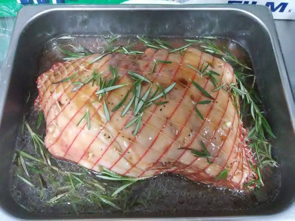 Two Chefs Catering & Coffee House | restaurant | 2405 Brodhead Rd, Aliquippa, PA 15001, USA | 7242030284 OR +1 724-203-0284