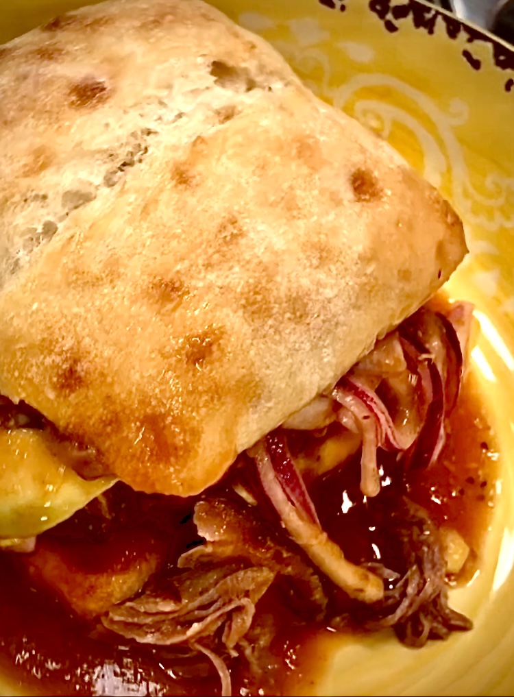 Wrap It Up Tex Mex Grill | restaurant | 104 W 9th St, Kansas City, MO 64105, USA | 8168899727 OR +1 816-889-9727