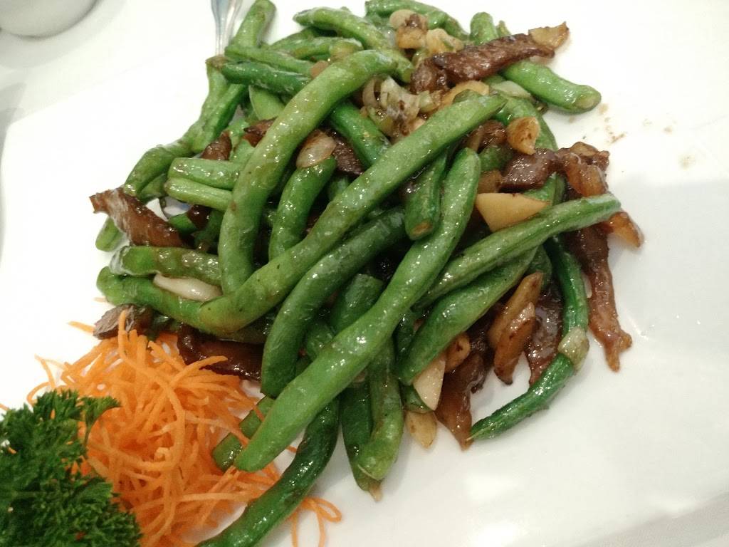 Golden Pavilion Restaurant | restaurant | 201 US-1, Jupiter, FL 33477, USA | 5617477470 OR +1 561-747-7470