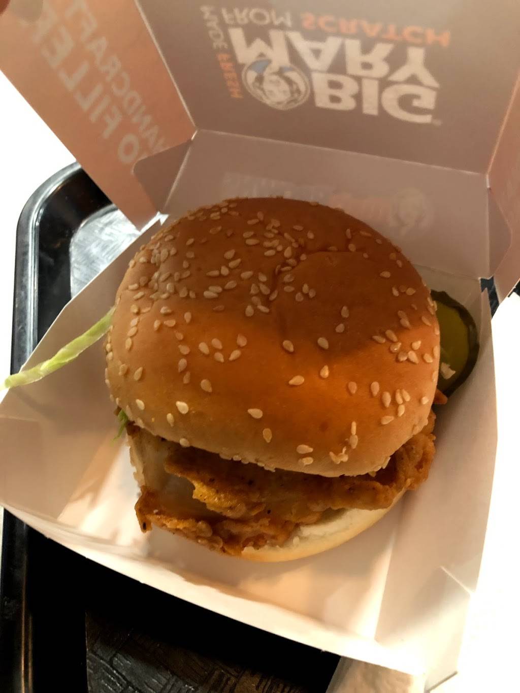 Mary Browns Chicken & Taters | restaurant | 10045 Hurontario St #8, Brampton, ON L6Z 0E6, Canada | 9054958822 OR +1 905-495-8822