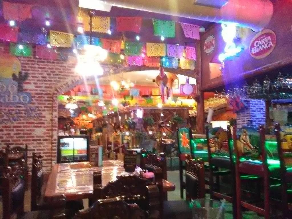 7 Leguas Mexican Restaurant | restaurant | 15949 TX-105, Montgomery, TX 77356, USA | 9365885056 OR +1 936-588-5056