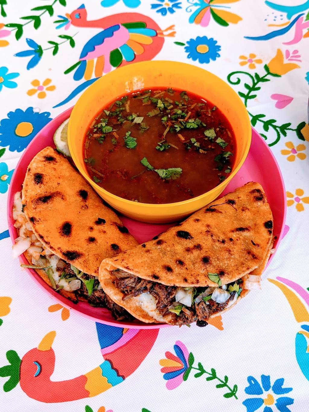 Chofi Birria | restaurant | 1708 Summit Ave, Union City, NJ 07087, USA | 2014306515 OR +1 201-430-6515