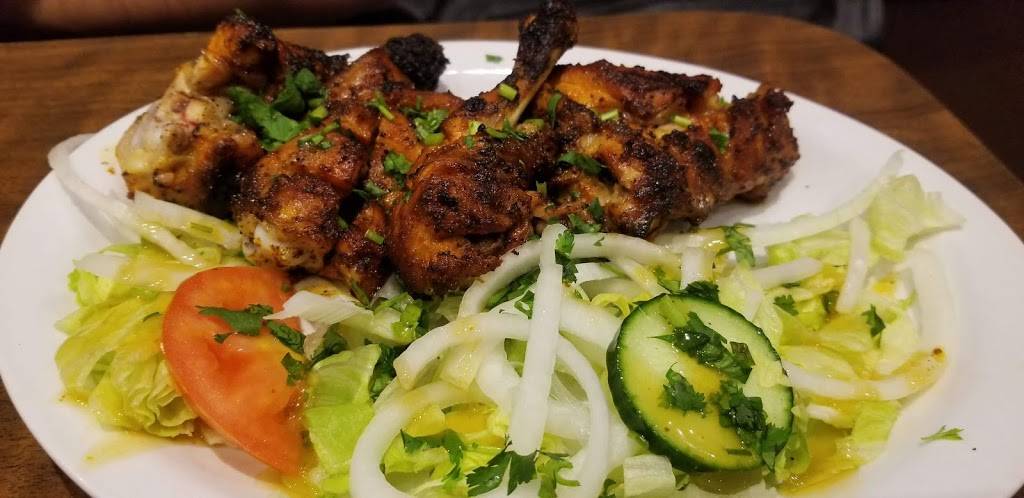 Cafe de Khan | restaurant | 6400 Millcreek Dr #13, Mississauga, ON L5N 6A3, Canada | 9058171881 OR +1 905-817-1881