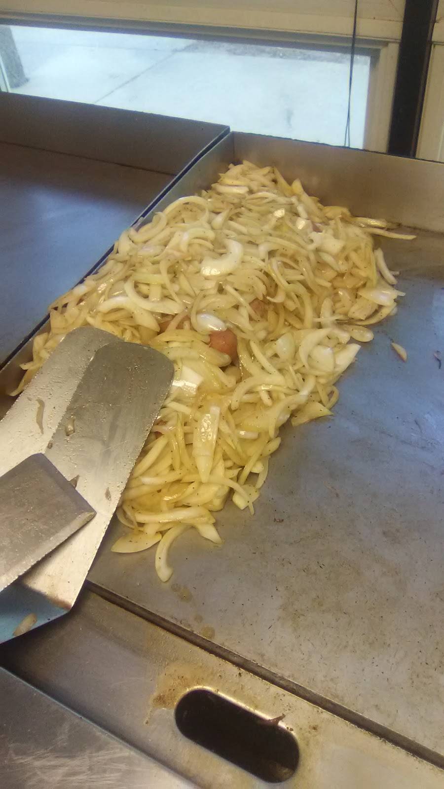 Chicagos Maxwell Street Style Polish | restaurant | 211 Peachtree St SW, Atlanta, GA 30303, USA | 4703057333 OR +1 470-305-7333