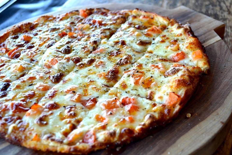 Harry Buffalo Lakewood | restaurant | 18605 Detroit Ave, Lakewood, OH 44107, USA | 2162211313 OR +1 216-221-1313