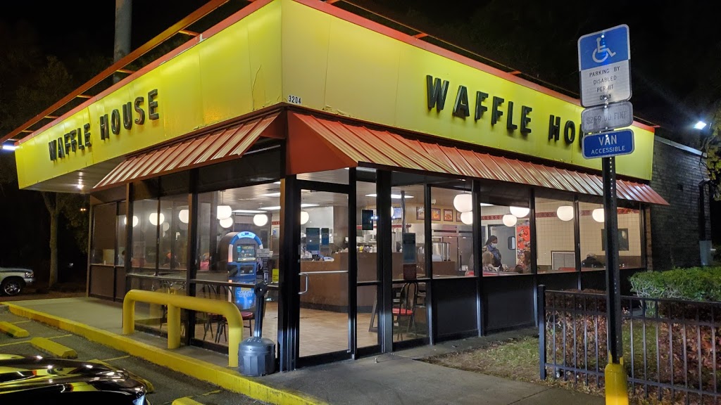 Waffle House | meal takeaway | 3210 N Monroe St, Tallahassee, FL 32303, USA | 8505621991 OR +1 850-562-1991