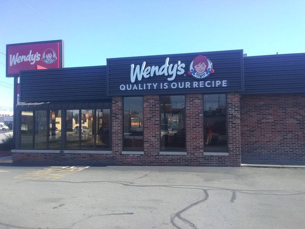 Wendys | restaurant | 3323 E Washington St, Indianapolis, IN 46201, USA | 3176389152 OR +1 317-638-9152