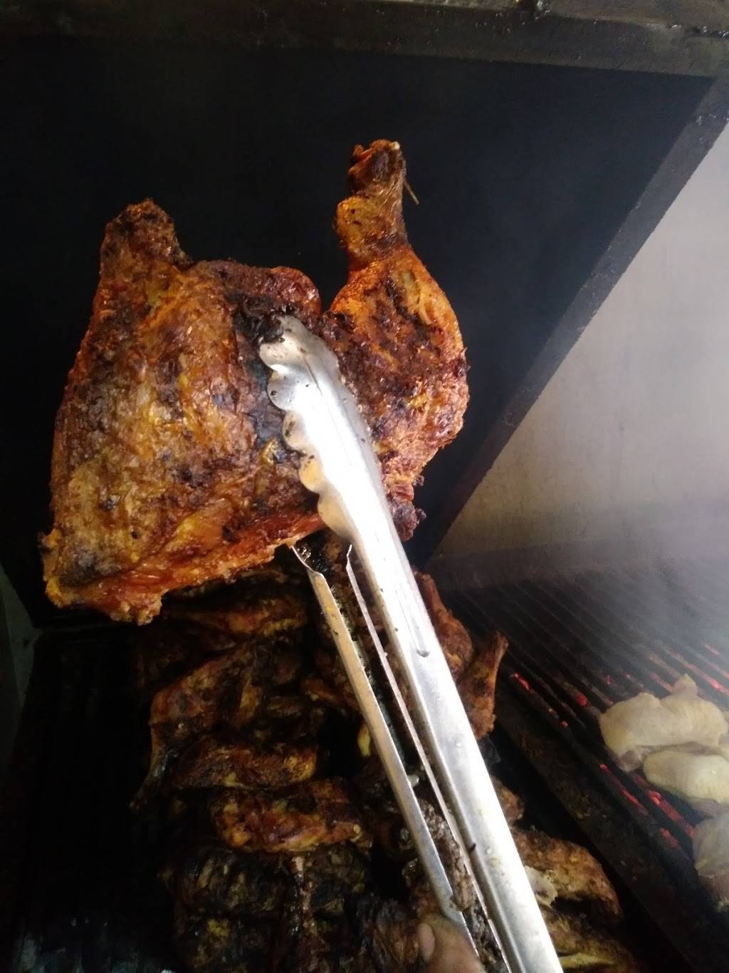 Pollos El Pariente | restaurant | Ruta Hidalgo 9231, Matamoros Norte-Centro-Sur, Mariano Matamoros, 22234 Tijuana, B.C., Mexico | 016642117613 OR +52 664 211 7613