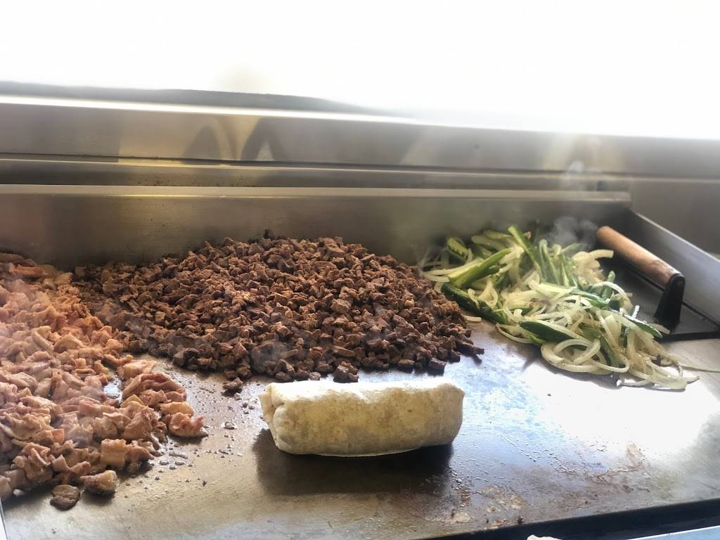 Tacos El Monkey | restaurant | Stockdale Hwy i5, Bakersfield, CA 93314, USA | 6613048497 OR +1 661-304-8497