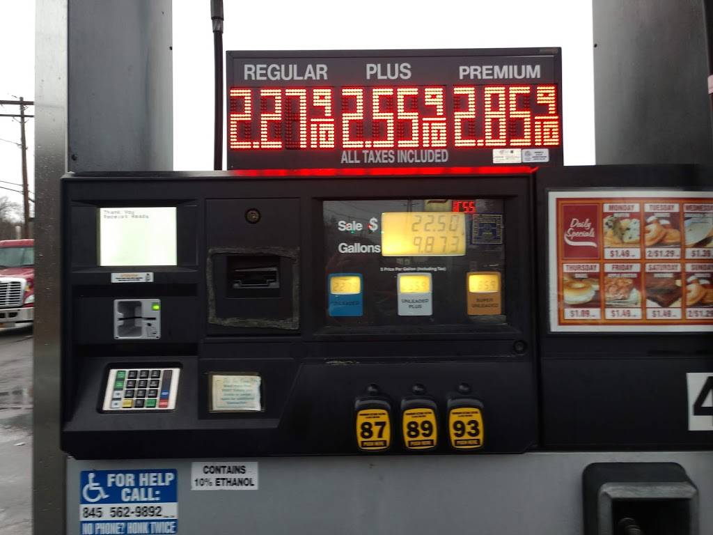 Stewarts Shops | cafe | 5223 W Route 9, Newburgh, NY 12550, USA | 8455629892 OR +1 845-562-9892