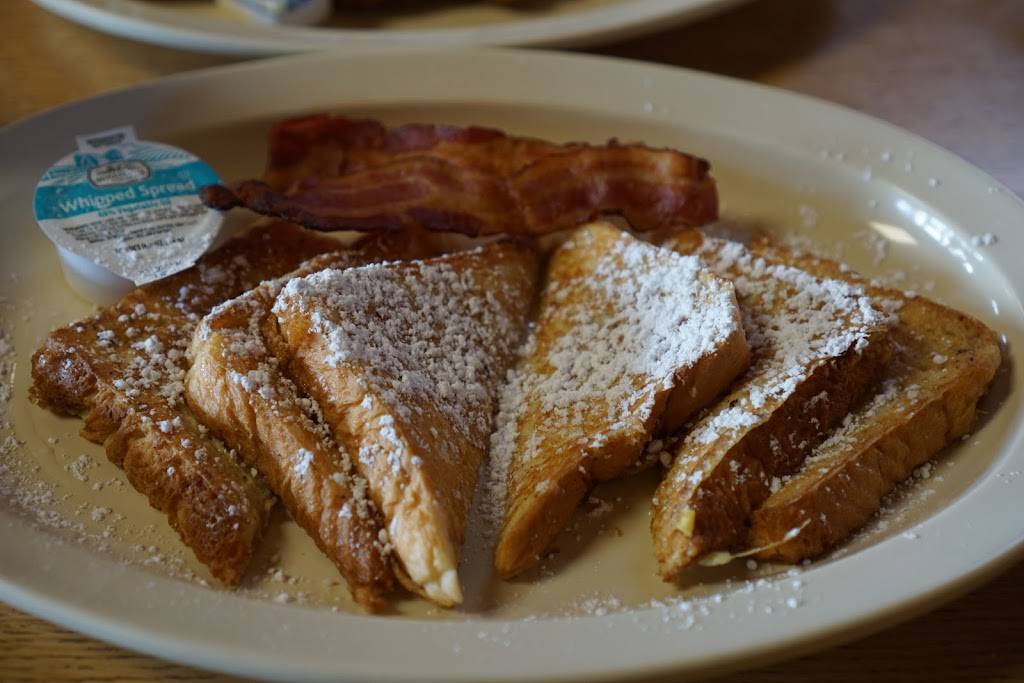 Grandmothers Kitchen | bakery | 3030 Wears Valley Rd, Sevierville, TN 37862, USA | 8654287237 OR +1 865-428-7237