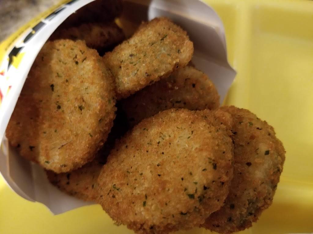 Carls Jr. | restaurant | 2555 11th Ave, Greeley, CO 80631, USA | 9703569611 OR +1 970-356-9611