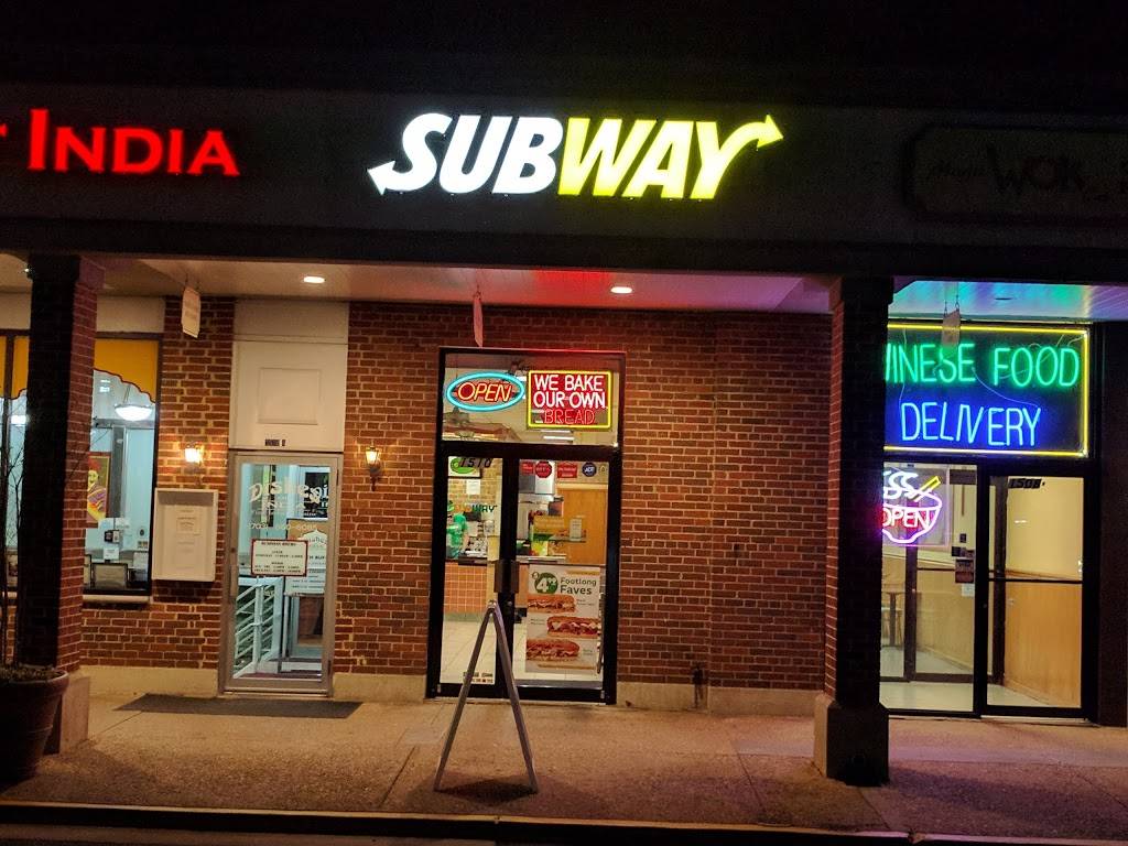 Subway | restaurant | 1510 Belle View Blvd, Alexandria, VA 22307, USA | 7037681734 OR +1 703-768-1734