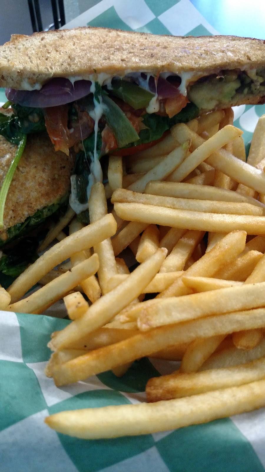 731 Sweets & Eats | restaurant | 432 W Reelfoot Ave, Union City, TN 38261, USA | 7315991328 OR +1 731-599-1328