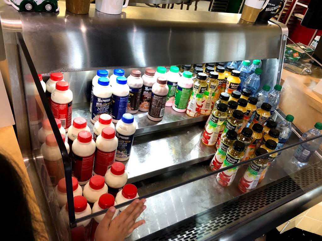 Krispy Kreme | bakery | 13500 N Pennsylvania Ave, Oklahoma City, OK 73120, USA | 4057555736 OR +1 405-755-5736