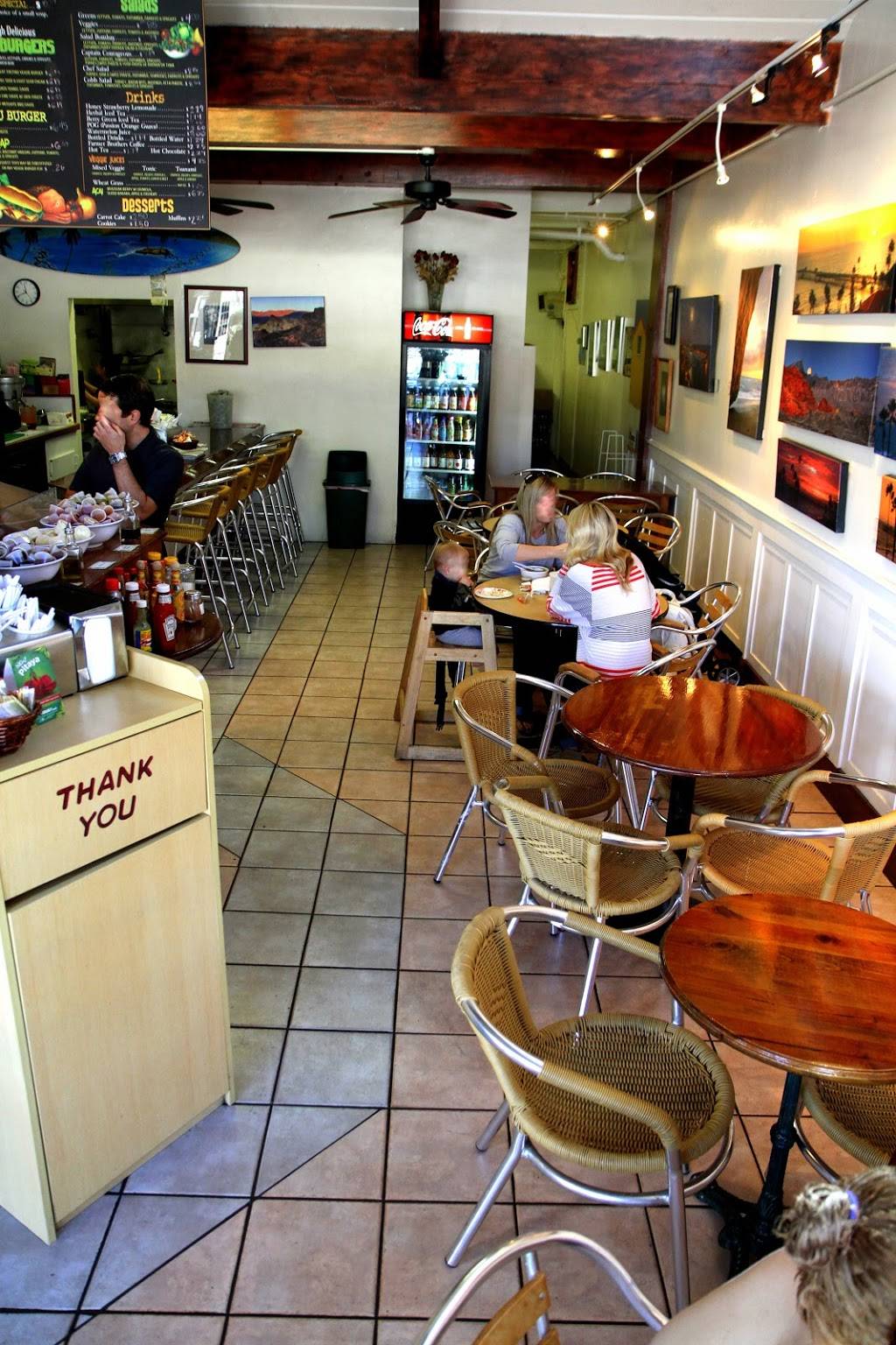 Captain Mauris | restaurant | 149 Avenida Del Mar, San Clemente, CA 92672, USA | 9494988098 OR +1 949-498-8098